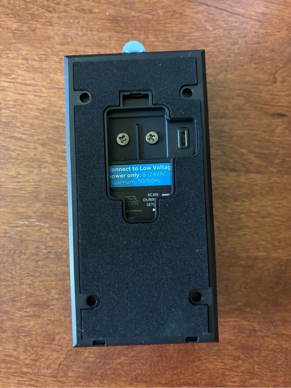 Ring Video Doorbell (2nd Generation) in Venetian Bronze.
